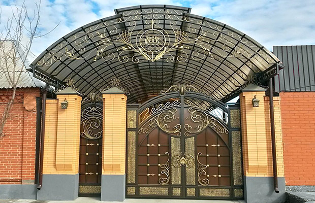 Купить или заказать ворота для дома с навесом - стильные и надежные решения для вашего участка в Раменском от 42049 руб | Титанзабор